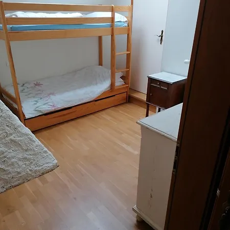 Maison Charmante Dans Le Village De Avec Jardin Taintrux